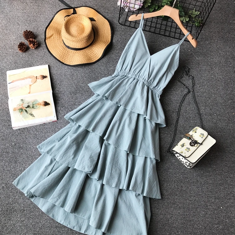 Женское платье с оборками ALPHALMODA однотонное V-образным вырезом и высокой талией