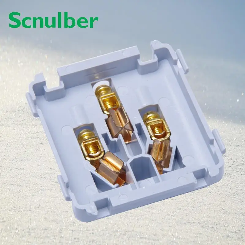 white single three 3 pins 3p 250v 10A wall switch socket outlet | Обустройство дома