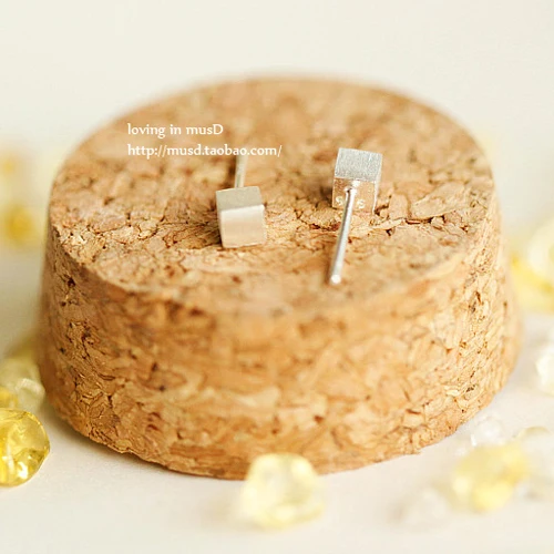 Simple small cube earrings 925 sterling silver stud hypoallergenic European style men women co | Украшения и аксессуары