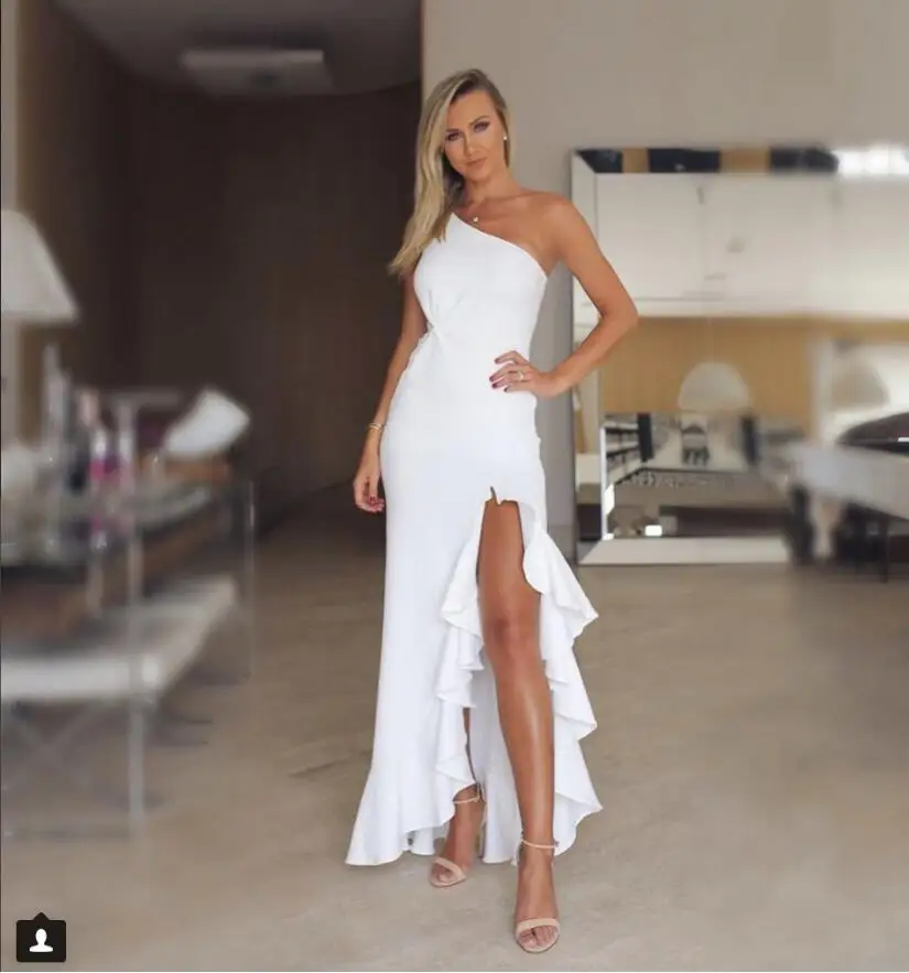 2019 новое летнее белое черное красное платье на одно плечо с оборками Женская