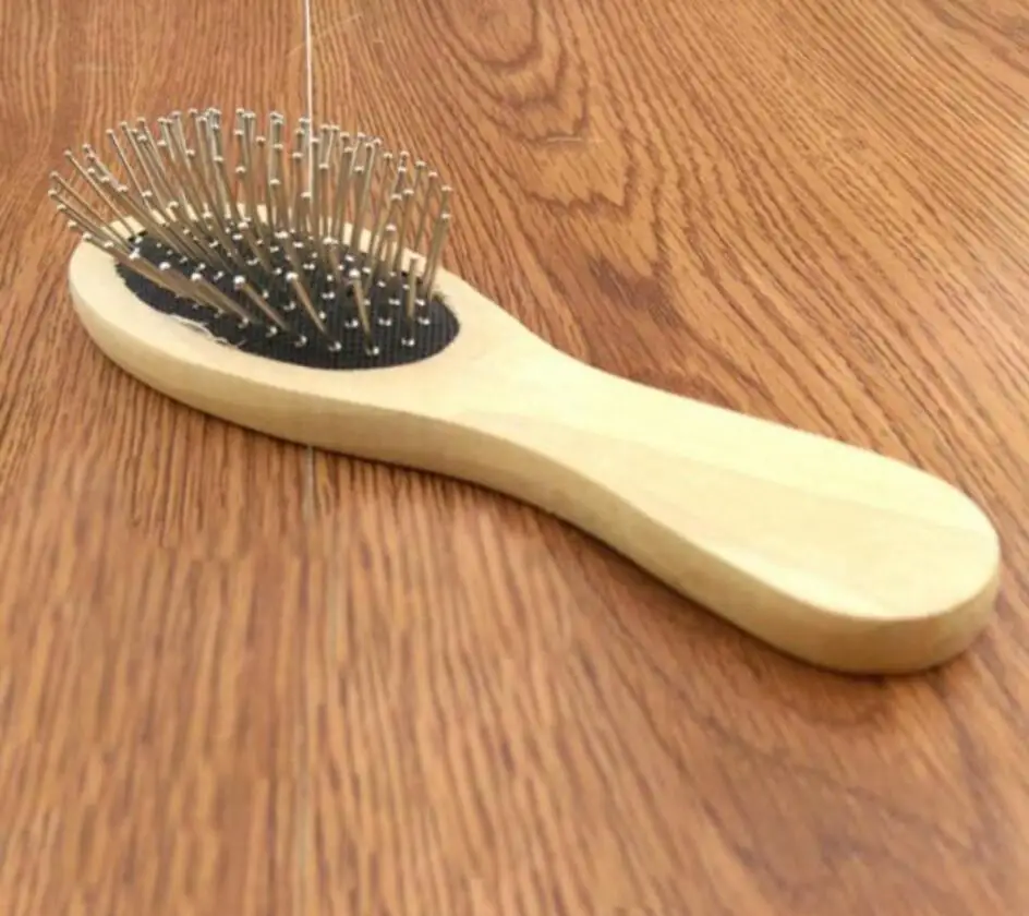 Новая деревянная щетка для волос шерсти питомца с металлическими шпильками
