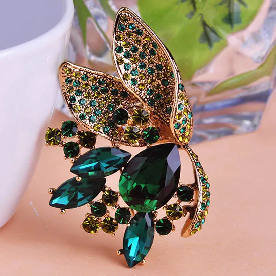 Бесплатная Доставка Новый Сплав Брошь Золото Посеребренная Цветочный Кристалл