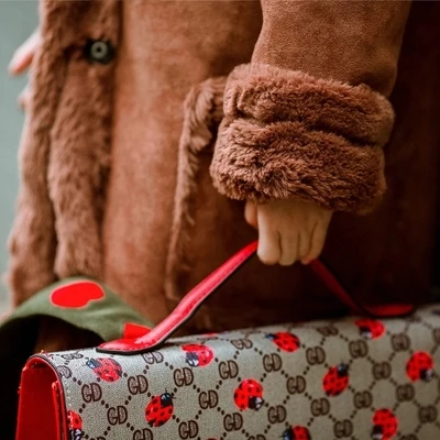 Зимнее пальто и куртка детские Girl 2018 замшевые куртки с капюшоном средней длины