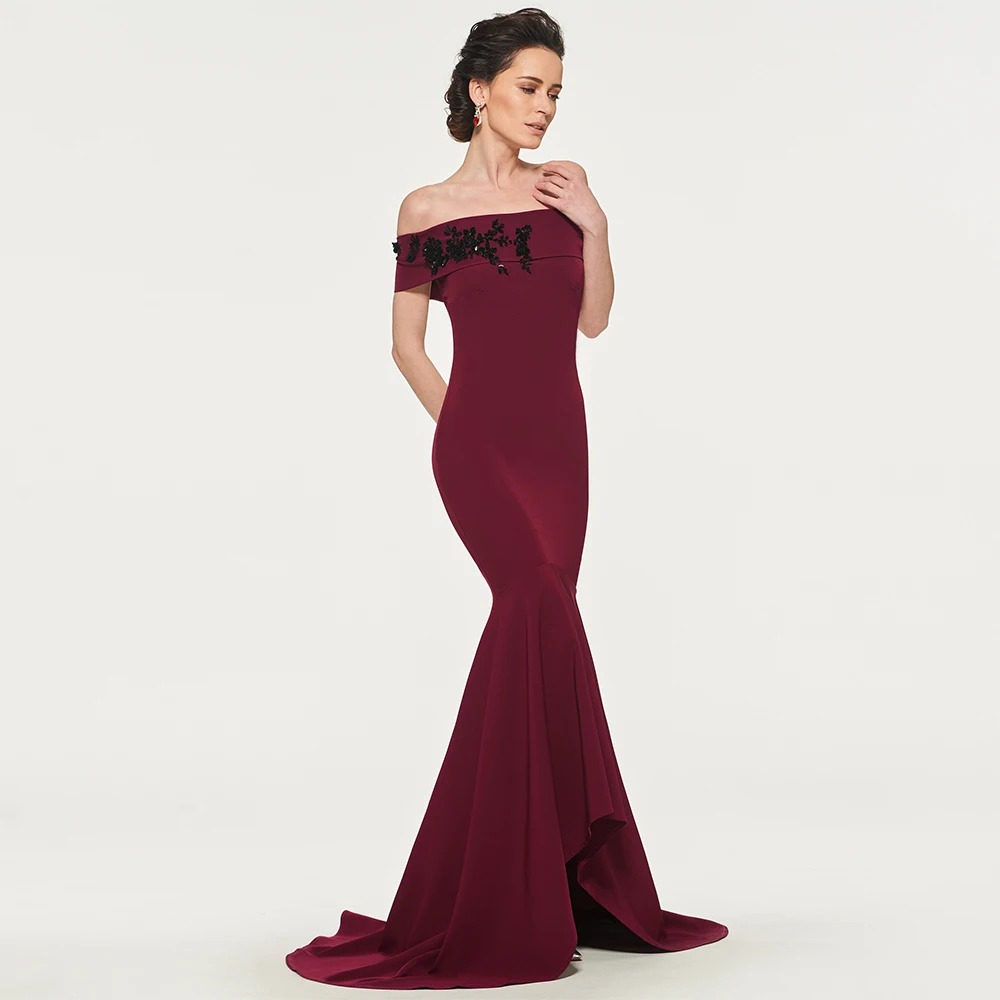Dressv элегантное платье с открытыми плечами и короткими рукавами для матери