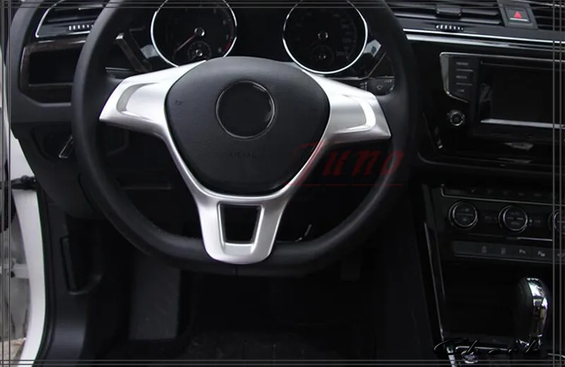 Накладка на руль из АБС пластика матовая накладка для VW Volkswagen Touran 2016 2017