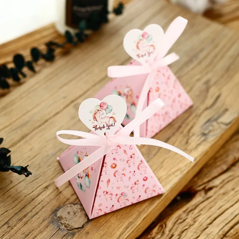 100 шт треугольная пирамида Фламинго/конфеты Единорог коробки свадебные сувениры