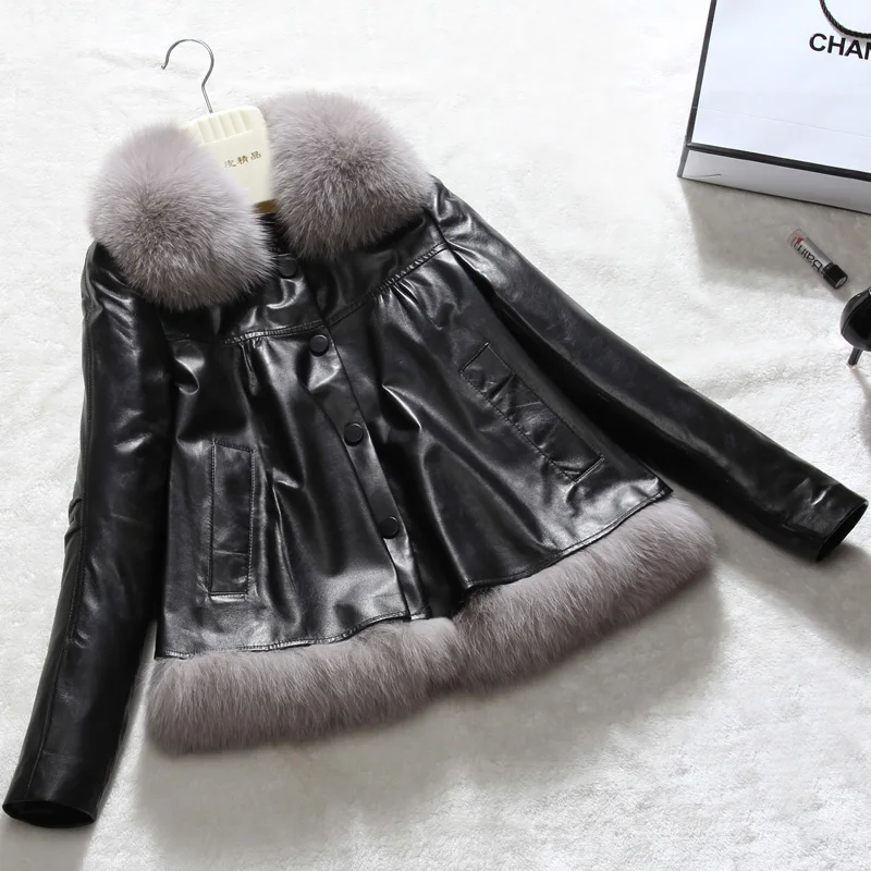 

2018 New Real Sheepskin For Women Luxury Fur Coat Female Genuine Leather Jacket Duck Down Parka Outwear jaquetas de couro LX2420