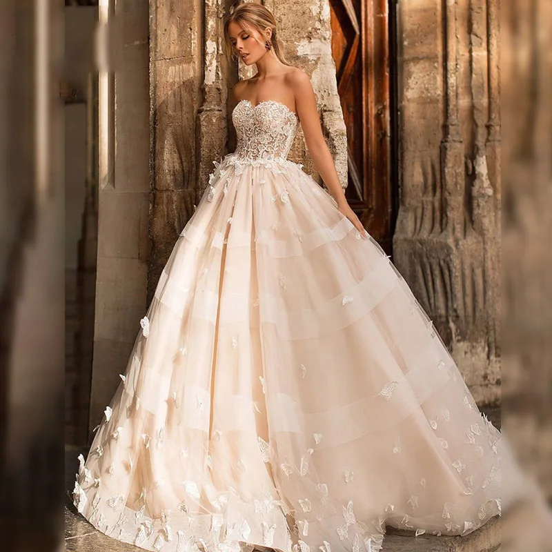 

Eightree Wedding Dress 3D Butterfly Appliques Princess Wedding Dress Strapless A-Line vestido de noiva Lace Up Robe De Mariage