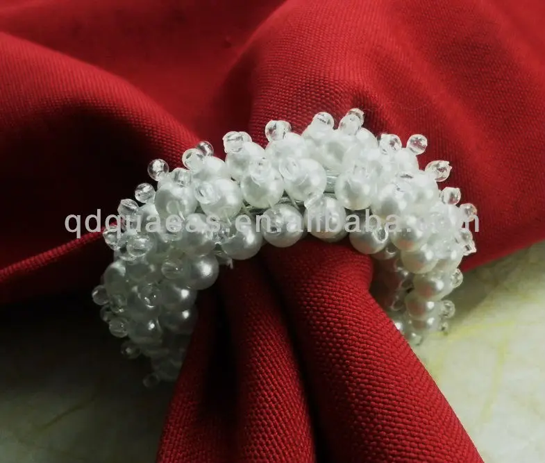 

Продано на Aliexpress бисерное кольцо для свадебных салфеток