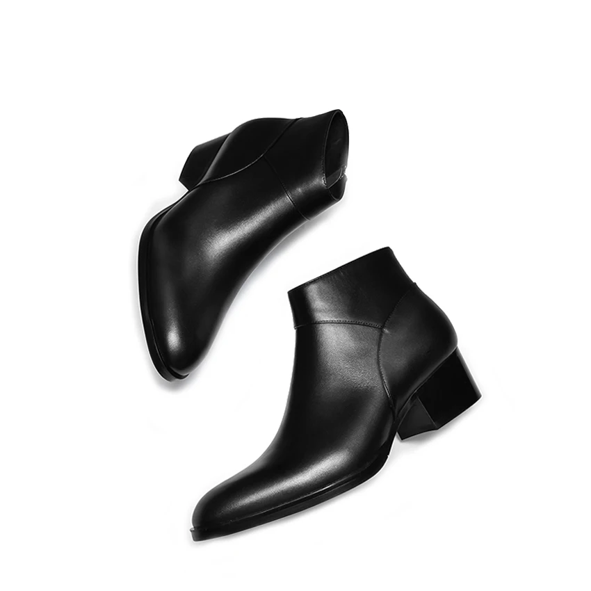 

Men's Shoes