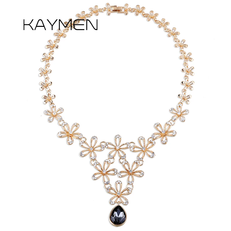 

Women's Many Flowers Composed Chokers Necklace Golden and Black Gun Color Inlaid Rhinestones Gilrs Necklace Fashion Bijou Maxi