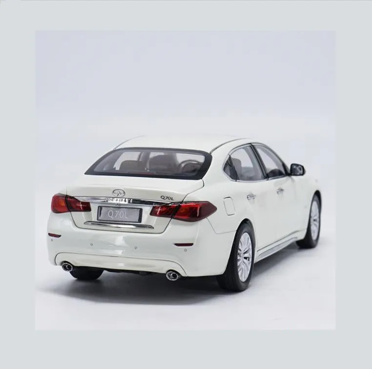 1:18 Infiniti Q70L высокая модель автомобиля из цинкового сплава, коллекция и подарок металлическая роскошная модель автомобиля, шесть открытых дверей