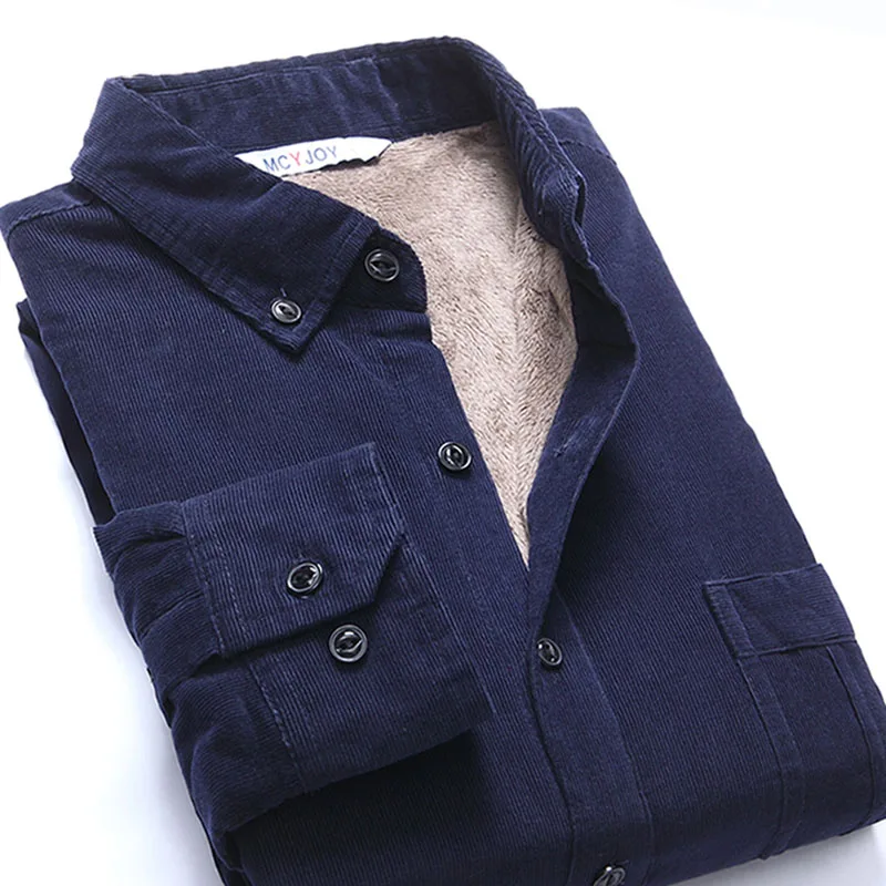 Navy Blue Мужская хлопковая Вельветовая рубашка, зимняя Корейская Толстая Флисовая теплая Вельветовая рубашка с длинным рукавом для мужчин, фланелевые повседневные топы цвета хаки - Цвет: Navy Blue