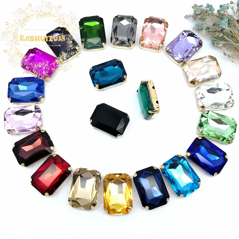 Темно фиолетовые прямоугольные фотообои с золотистыми крапанами Стразы для