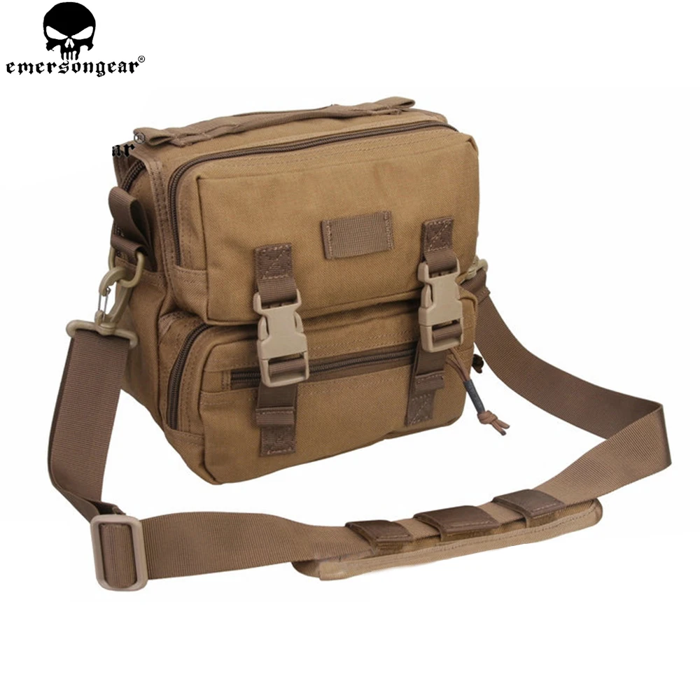 Kopen Emersongear Molle Messenger Bag Camouflage Schoudertassen Camping Jacht Reizen Wandelen Enkele Sling Pack Trekking Bag EM5801