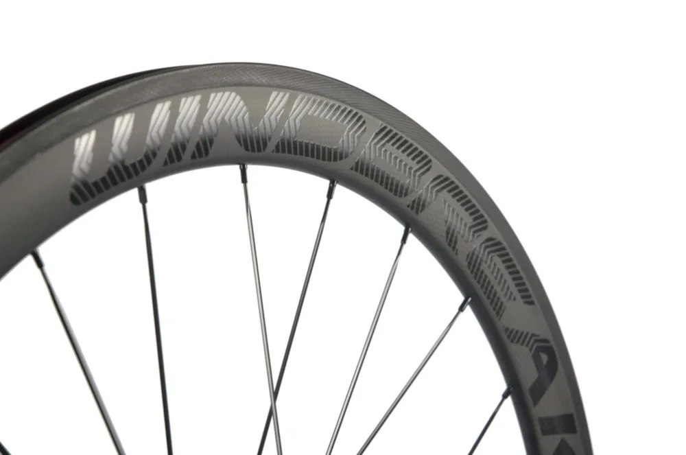 Полностью углеродное колесо 700 дорожное из углеродного волокна 50 мм клинчерная
