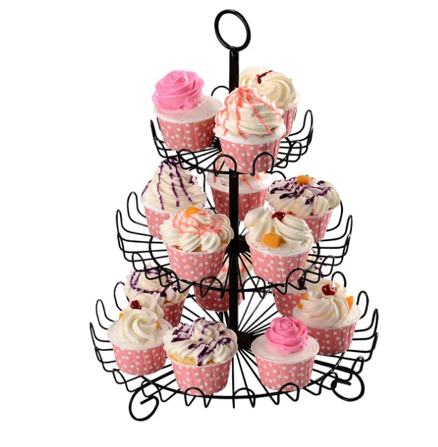 Для свадебного десертного стола украшение в европейском стиле многоцветная