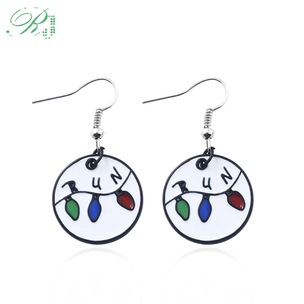 RJ 2019 новый фильм серия очень странные дела письмо RUN серьги гвоздики светильник