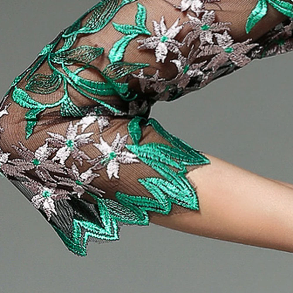 Вышивка Цветочные весеннее платье с рукавами 4/3 новый зеленый большие размеры