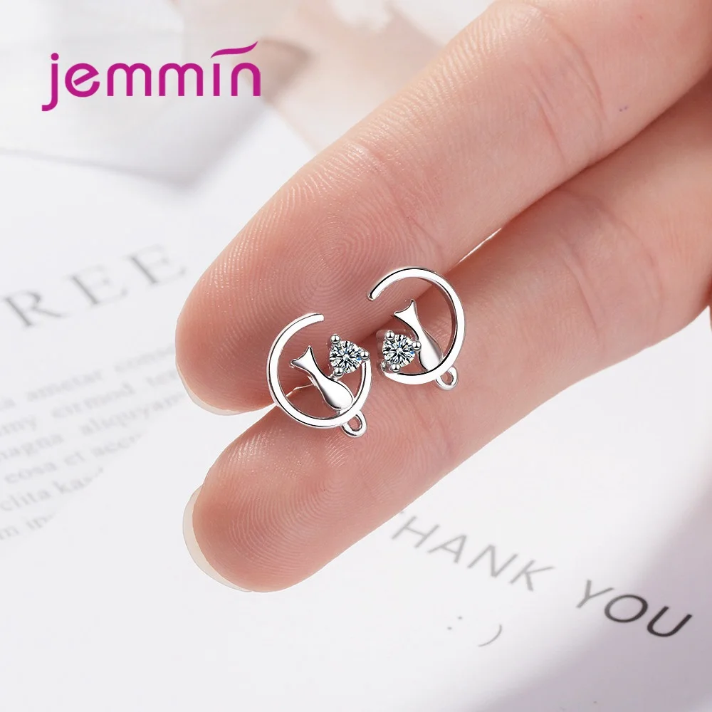 Женские маленькие круглые серьги гвоздики с привлекательным милым дизайном для