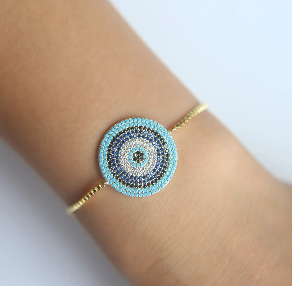 Женский минималистичный браслет с цепочкой Evil Eye золотистого цвета золотым