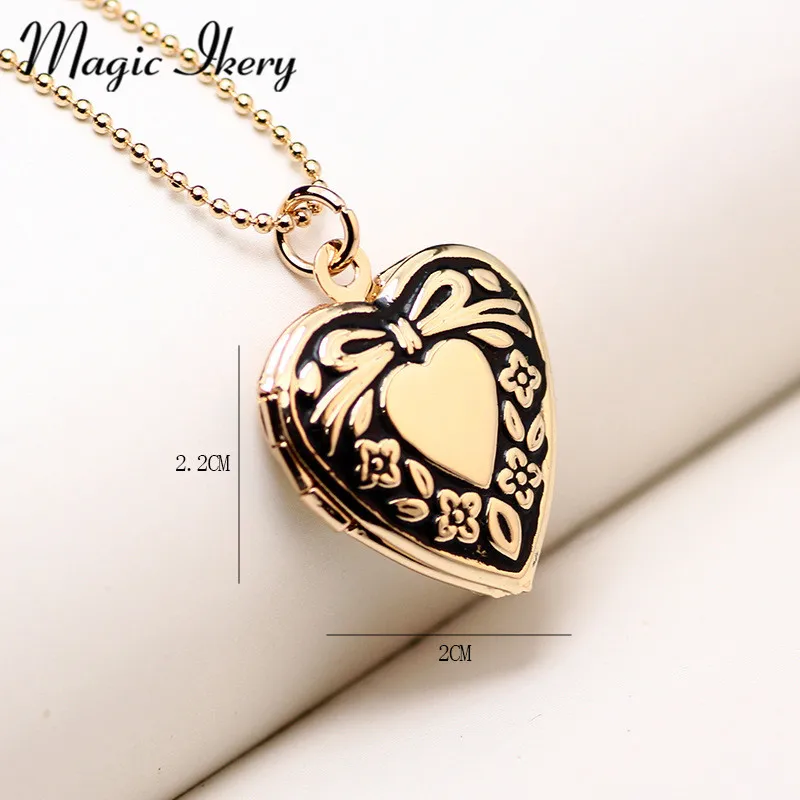 Женское Ожерелье с кулоном украшенное искусственными сердечками памятью и