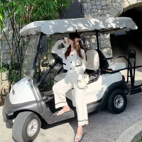 Женский свободный Трикотажный костюм черные и белые комплект 2 шт. с v-образным