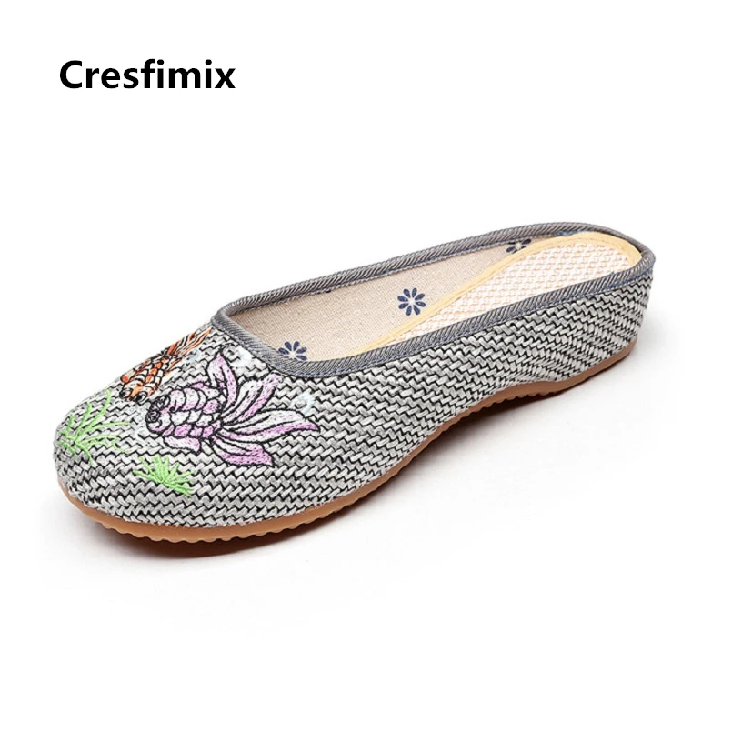 Сандалии Cresfimix женские удобные босоножки на плоской подошве без застежки с