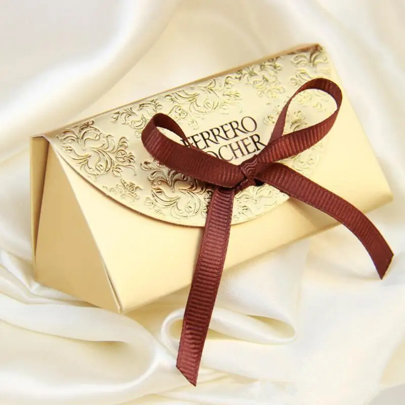 

50Pcs Red and Gold Paper Candy Boxes Chocolate Box for Guest Wedding Favor Gift Sweet Box with Ribborns
