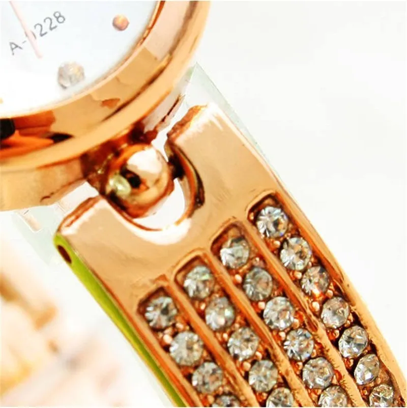 

New arrive Fashion Jewelry Luxury Rose gold Rhinestone Diamond Quartz Watches Famous Brand Watch best Gift high quality