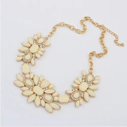 Free Shipping 2014 New Arrived Europe fashion wild fresh sweet pendant necklace chunky Statement Necklace women Gift jewelry |