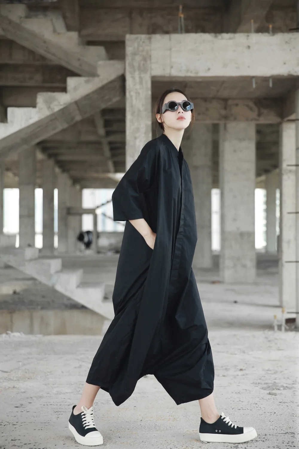 Cakucool Dark Black Women Cross Jumpsuits Loose Large Size Casual Rompers Gothic | Женская одежда