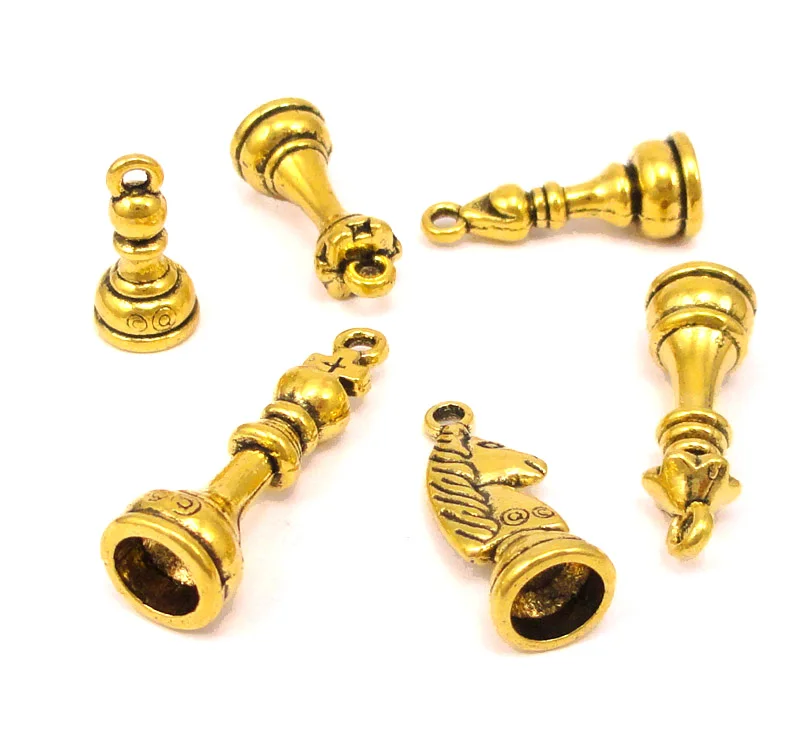 8 комплектов (48 шт.)-шармы в виде шахматных изделий антикварные золотые подвески