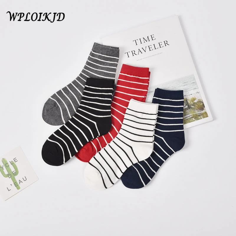 

[WPLOIKJD] Striped Cotton Socks Women Creative Skateboard In Tube Street Funny Socks Odd Future Female Sox Meias Girls