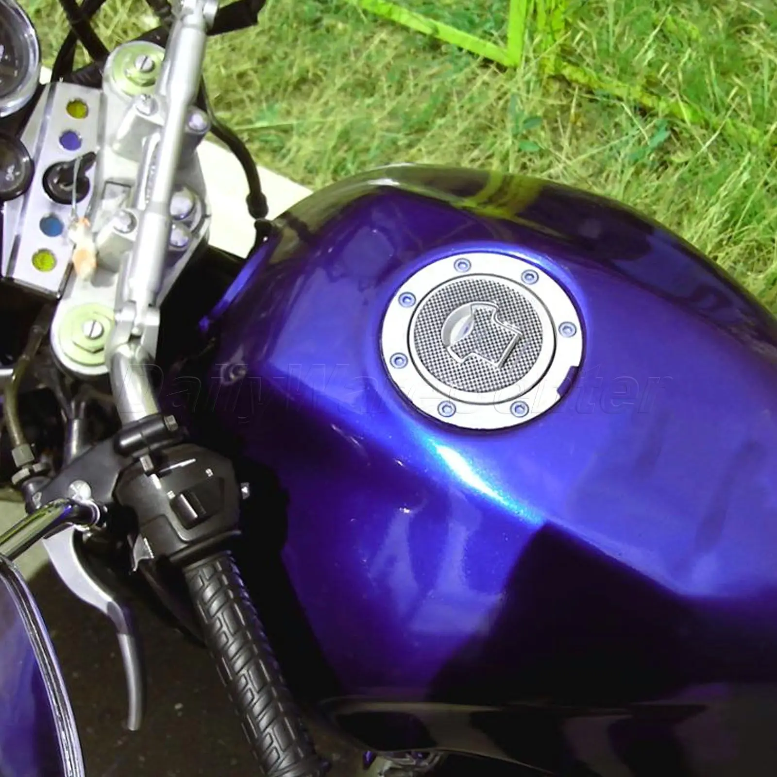 Новые наклейки на масляные и газовые крышки 1 шт. Mototcycle защитные крышку топливной