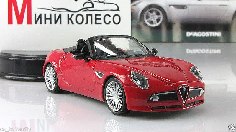 Оригинальная фабричная 1:43 Alfa Romeo 8C SPIDER boutique игрушечная машинка из сплава для детей, детские игрушки, модель в подарок, оригинальная коробка