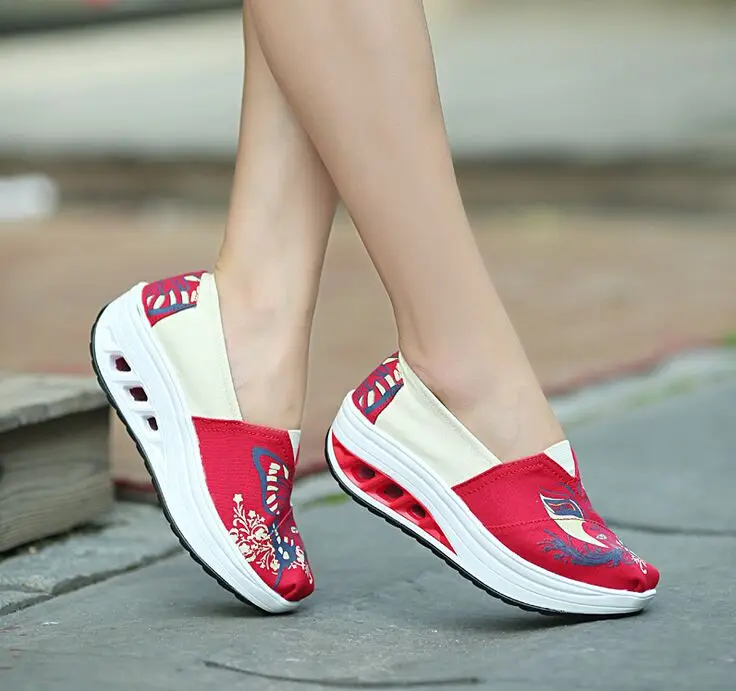 Повседневные Дышащие парусиновые туфли на танкетке; Chaussure Femme; женская обувь на платформе; женские кроссовки; zapatos mujer