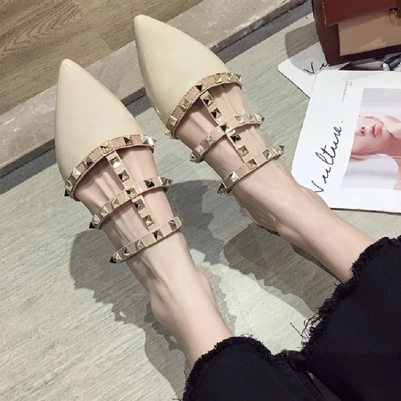 

Women Fashion Classic High Quality Rivet Flat Shoes Lady Causal Black Comfortable Slip on Leather Shoes Zapatos De Mujer E5359