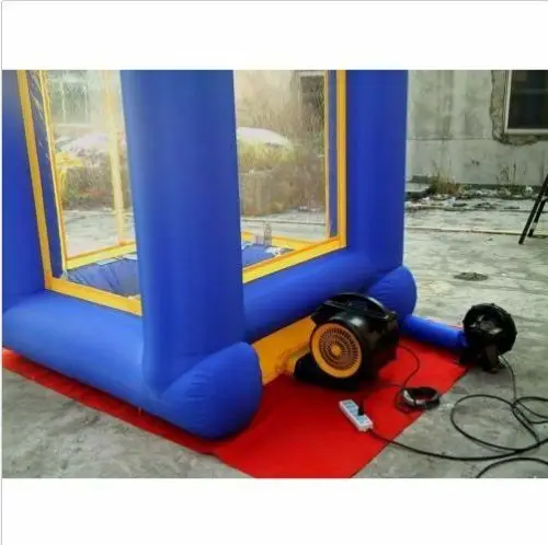 Надувная машина для наличных кубиков 9 футов рекламная акция с воздуходувками 110