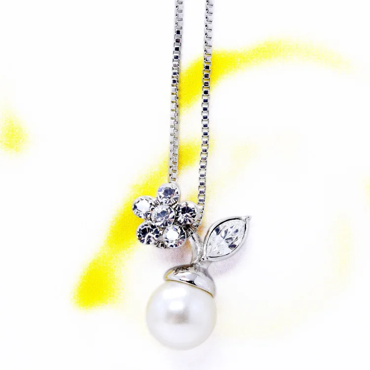 The new design ltalina red apple 18k gold plated flower shape necklace with pearl for girls | Украшения и аксессуары
