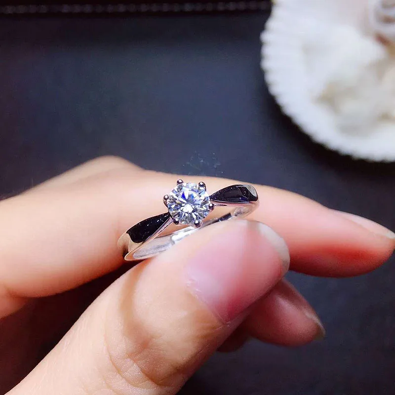 

Real Sterling Silver 925 Round Cut 0.5ct 5mm 6 Prong Moissanite Solarite Ring Engagement Wedding Rind Lab Diamond For Women
