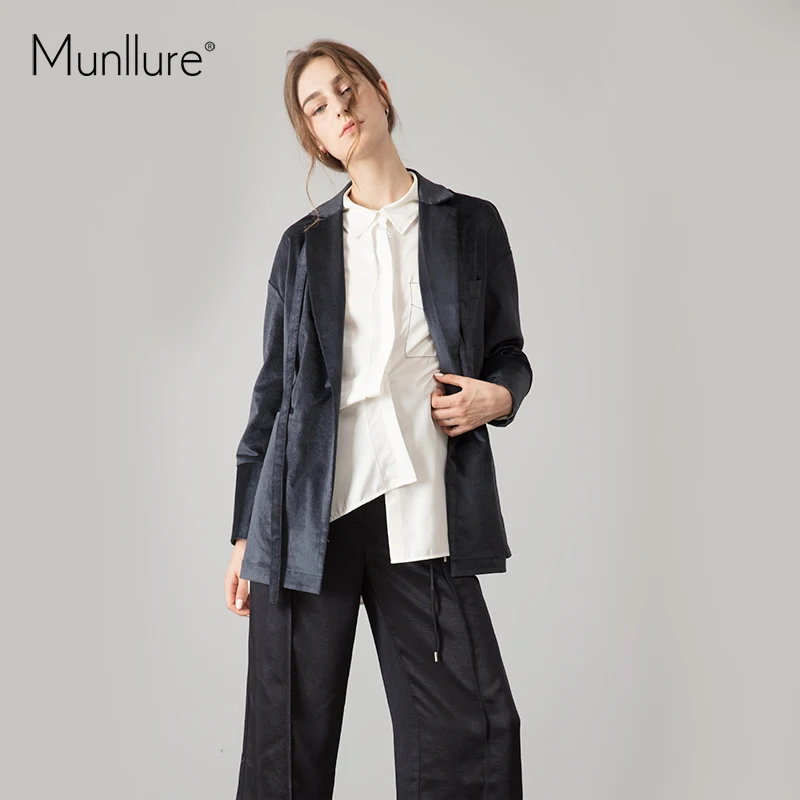 Munllure 2017 Зимние черные сапоги Модный плащ пальто с длинным рукавом дамы Тренчи для