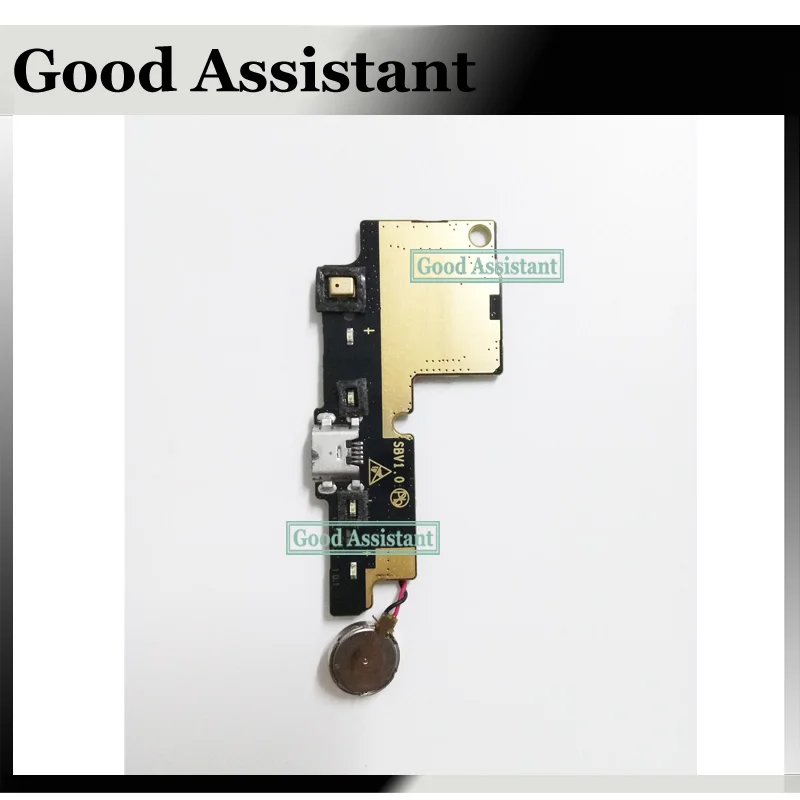 Бренд использует оригинальный порт для зарядной USB док станции с соединяющим