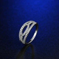 fym brand new arrival luxury design classic ring round silver zircon crystal fashion women finger rings for party gift wedding