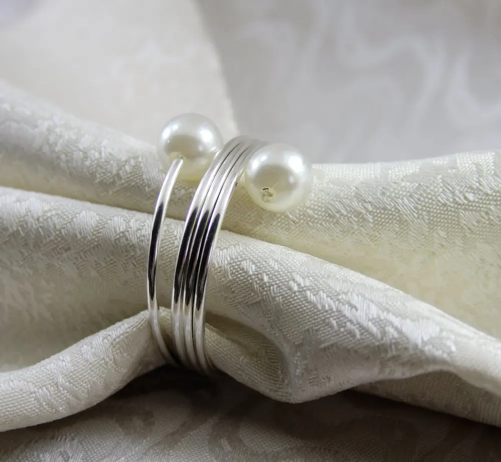 qn17032002 white pearl flower napkin rings beaded wedding wholesale holder | Дом и сад