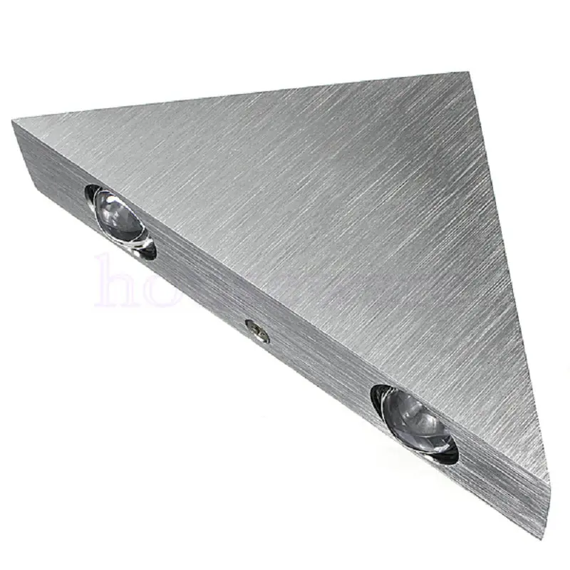 Настенное алюминиевое современное бра с треугольным дизайном 3 Вт холодный белый