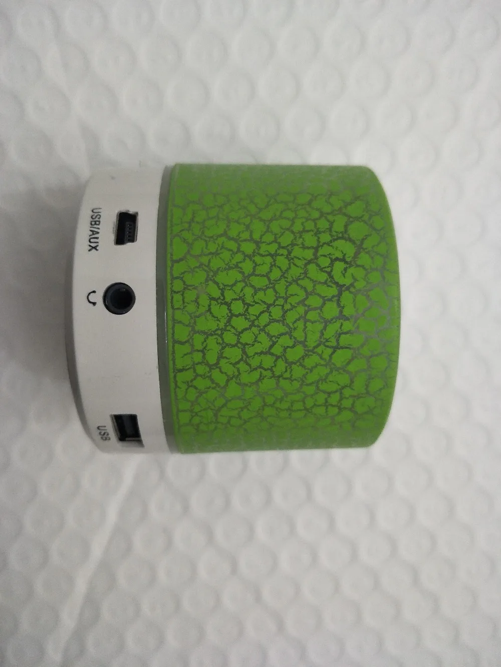 Портативный мини Bluetooth аудио FM Плагин карты громкоговоритель коробка USB автомобиля цветные огни Bluetooth мини-Колонка со светодиодом