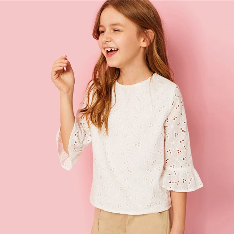 SHEIN Kiddie Ginger/однотонная кружевная блузка с рюшами и проймой для подростков г., летняя детская блузка с рукавами-бабочками на пуговицах, рубашка
