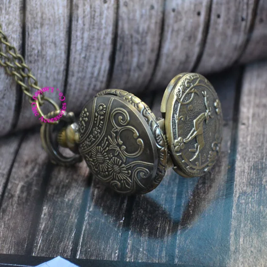 

wholesale price good quality old bronze classical retro classic vintage forest tree deer pocket watch hour clock