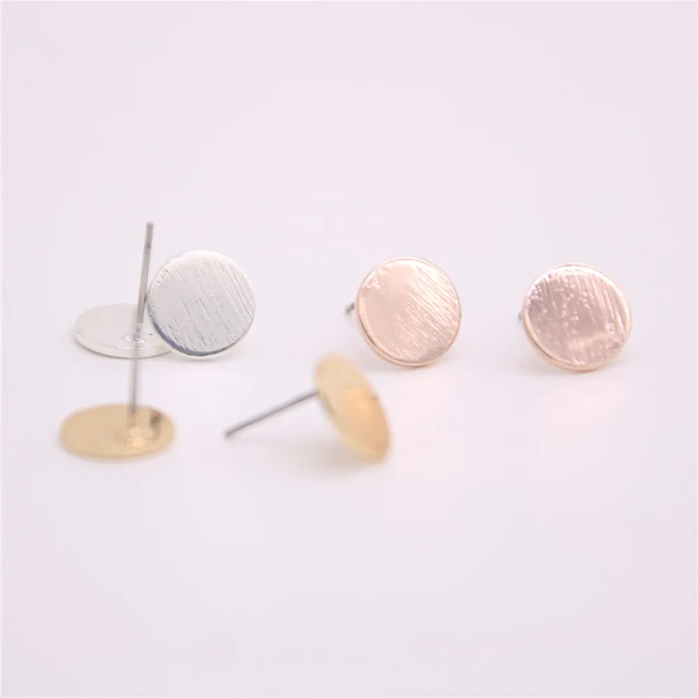 

Fashion round copper earrings Beautiful copper round cake stud earrings manual drawing high quality copper stud earrings